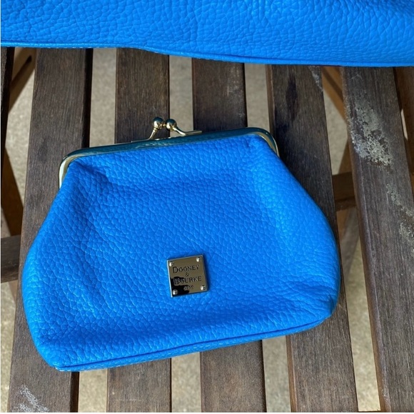 Dooney & Bourke Belvedere Logo Lock shoulder bag w Matching Coin Purse NEW - Picture 8 of 8